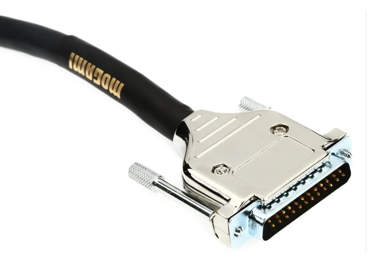 Mogami Gold DB25-XLRF 8-channel Analog Interface Cable - 10'